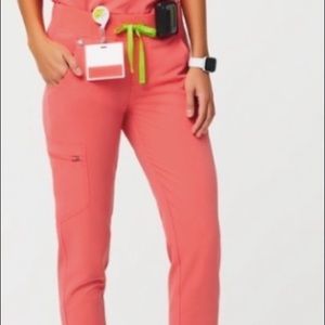 RETIRED Figs Coral Scrub Bundle